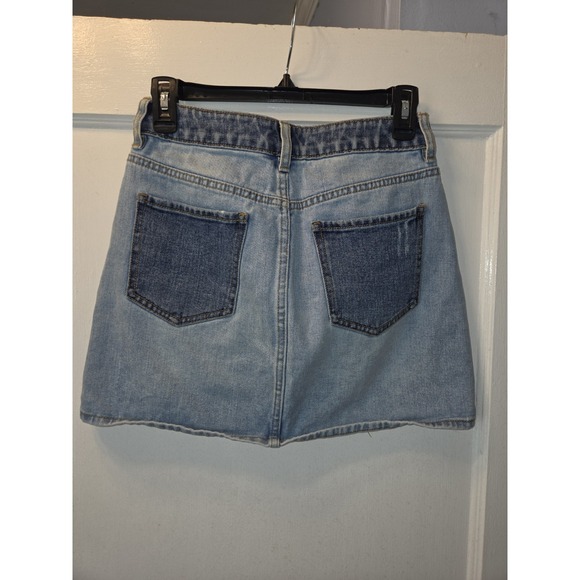 PacSun Pants - Women's PacSun Blue  Denim Mini Skirt Short Patchwork Pockets Regular 26